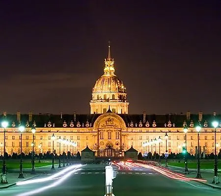 Studio Between Invalides & Elysees *