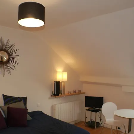 شقة Studio Between Invalides & Elysees