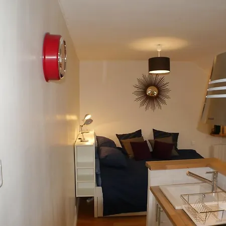 Studio Between Invalides & Elysees *